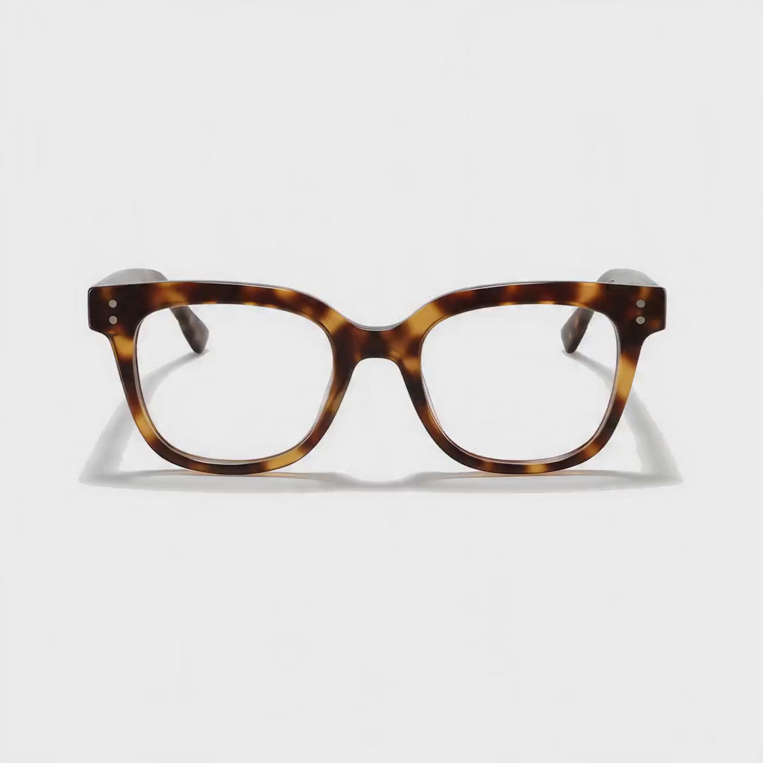 360-degree spinning view of the Maxime Tortoise oversized square prescription glasses